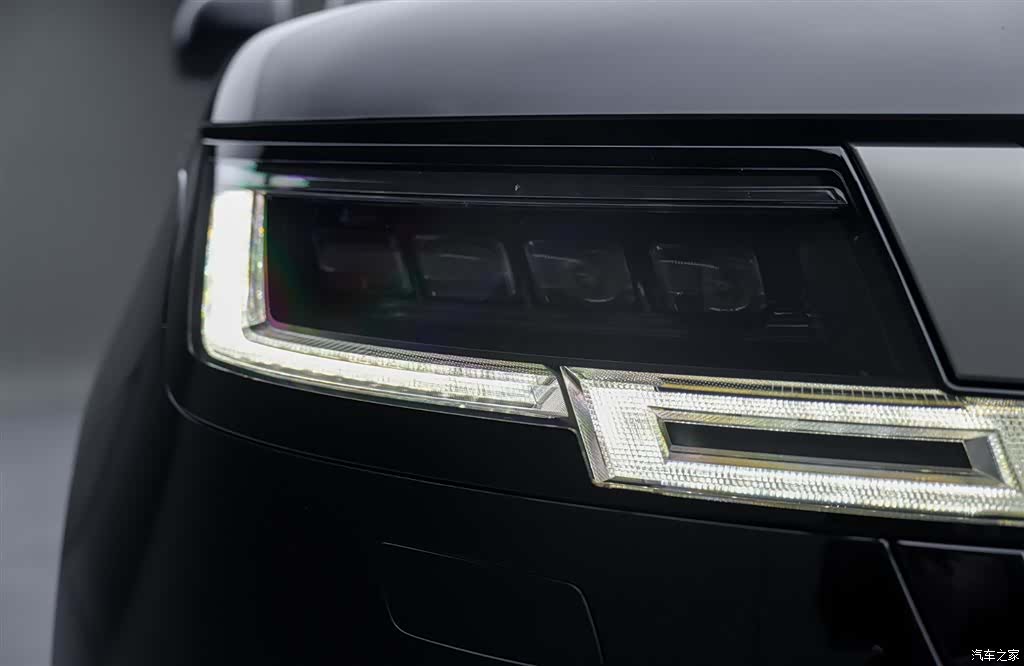 Land Rover Range Rover, 2024 9