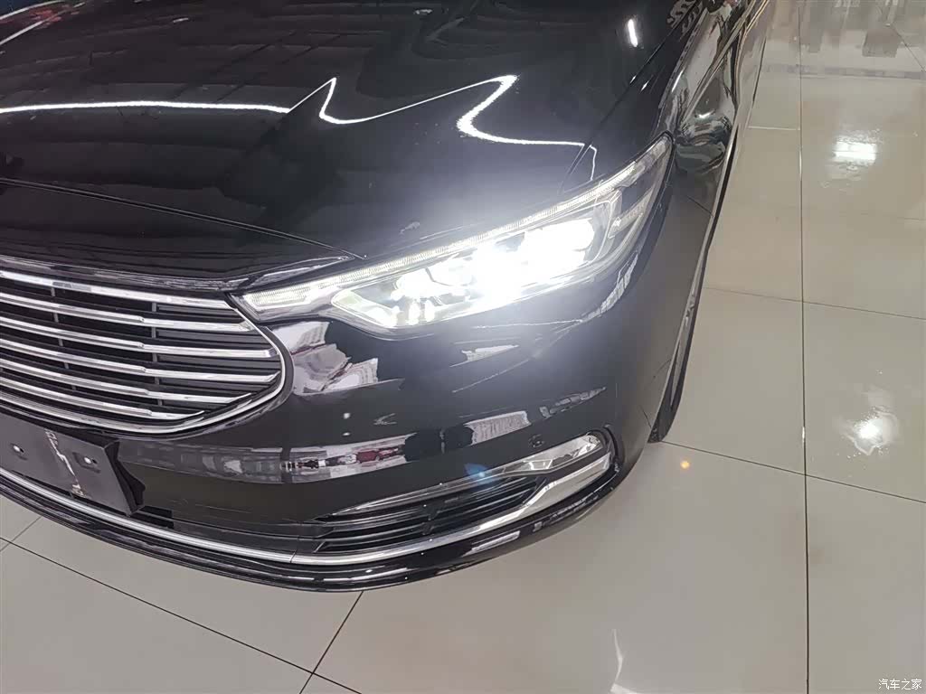 Ford Taurus, 2021 24