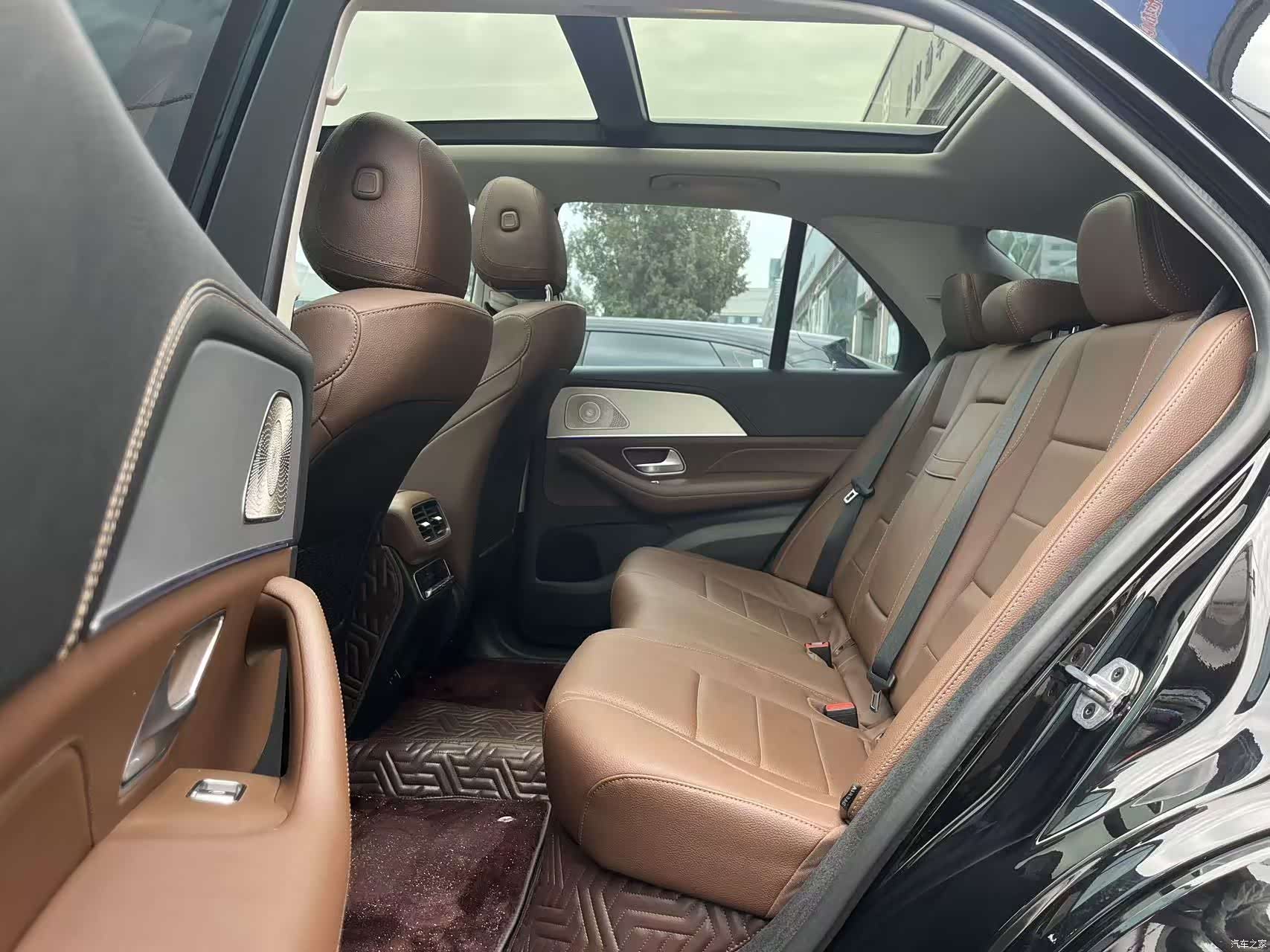Mercedes-Benz GLE, 2023 12