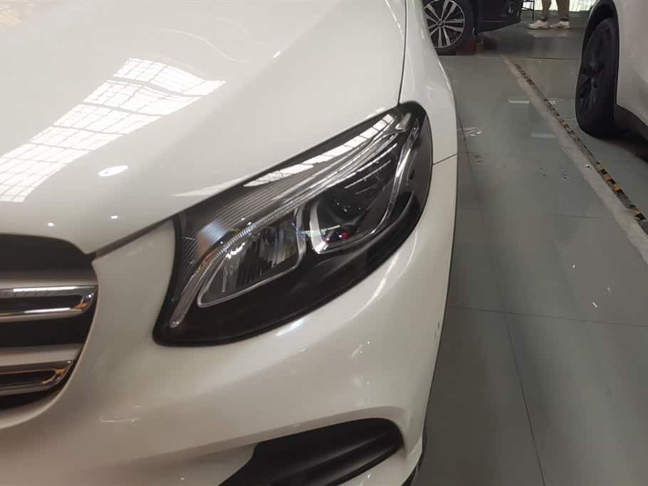 Mercedes-Benz GLC Mercedes-Benz GLC