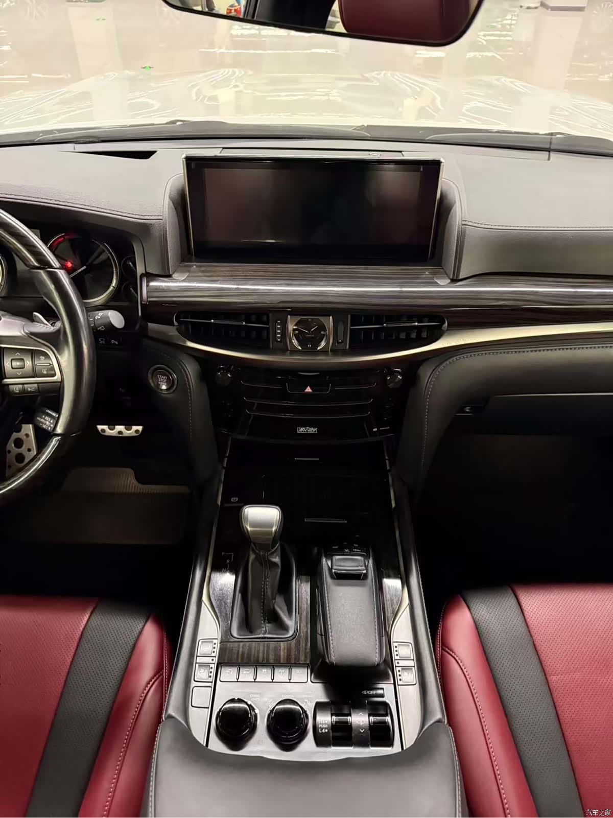 Lexus LX, 2020 12