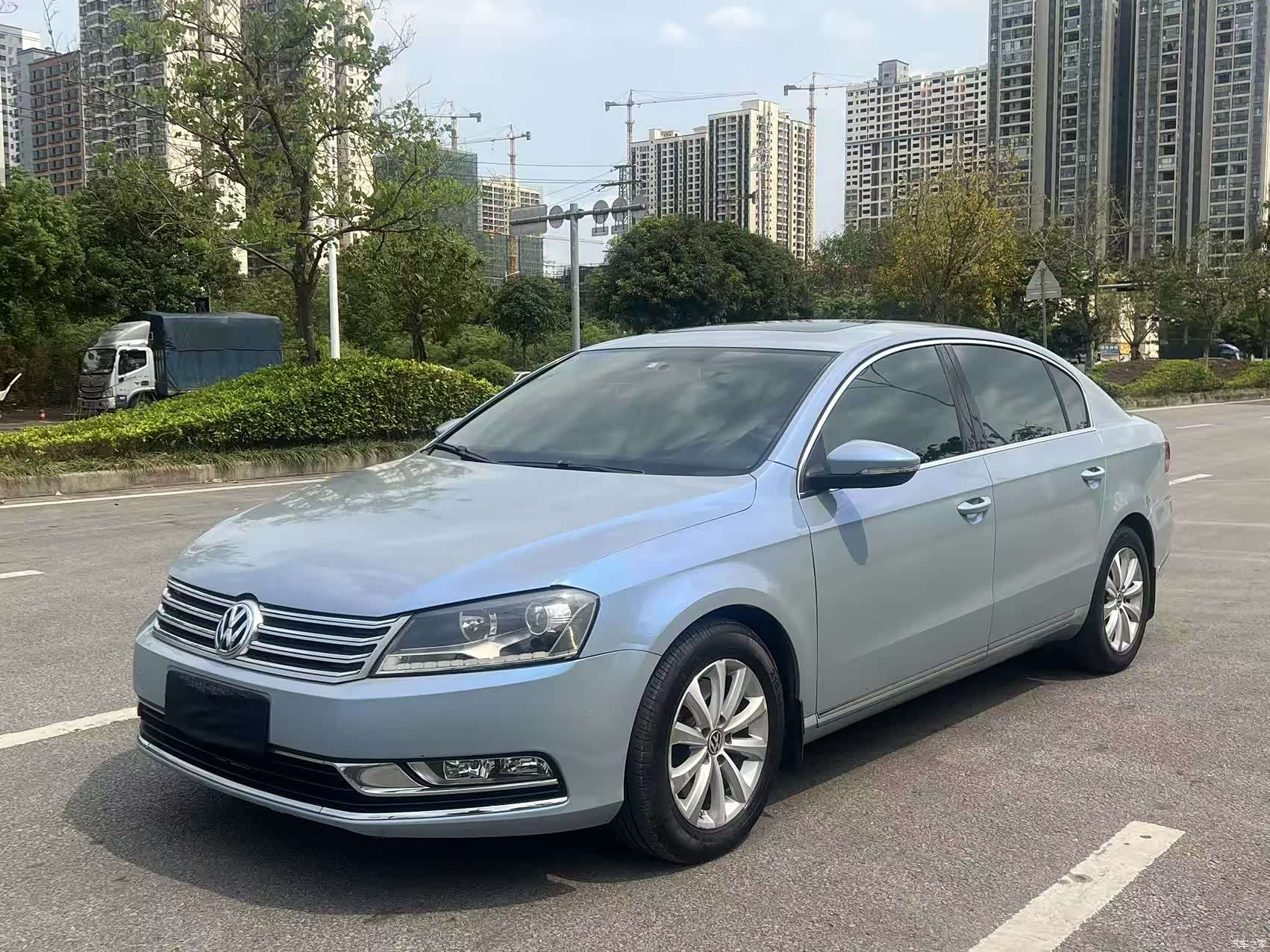 Volkswagen Magotan, 2013 1
