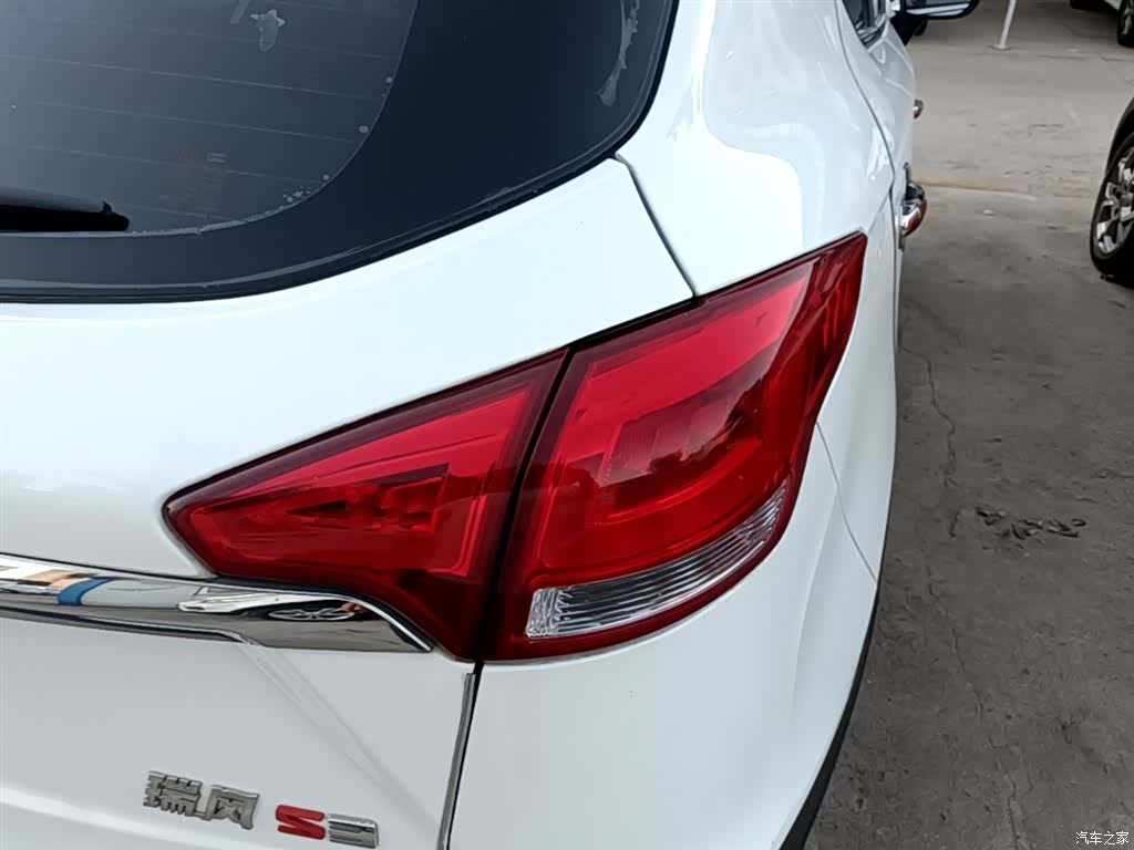 JAC S3, 2016 8