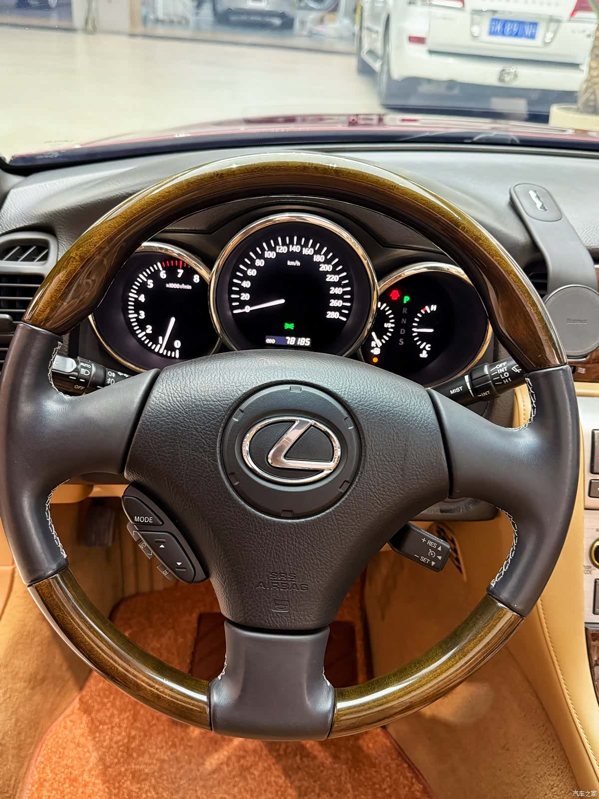 Lexus SC, 2009 18