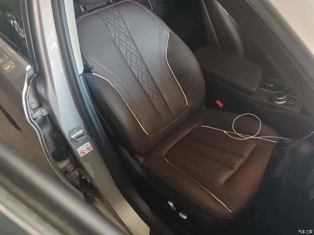BMW 5 Series, 2018 21