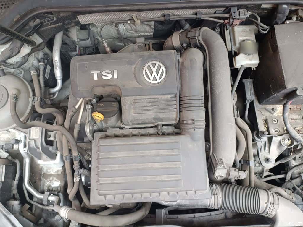 Volkswagen Golf, 2017 16