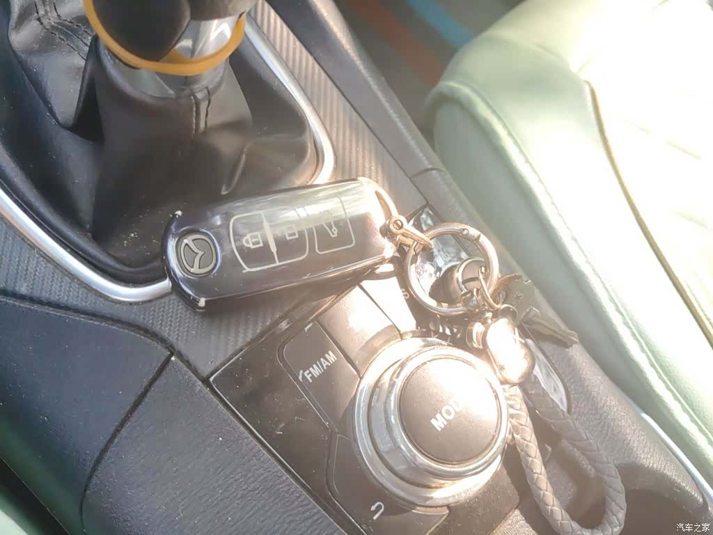 Mazda Mazda3, 2016 9