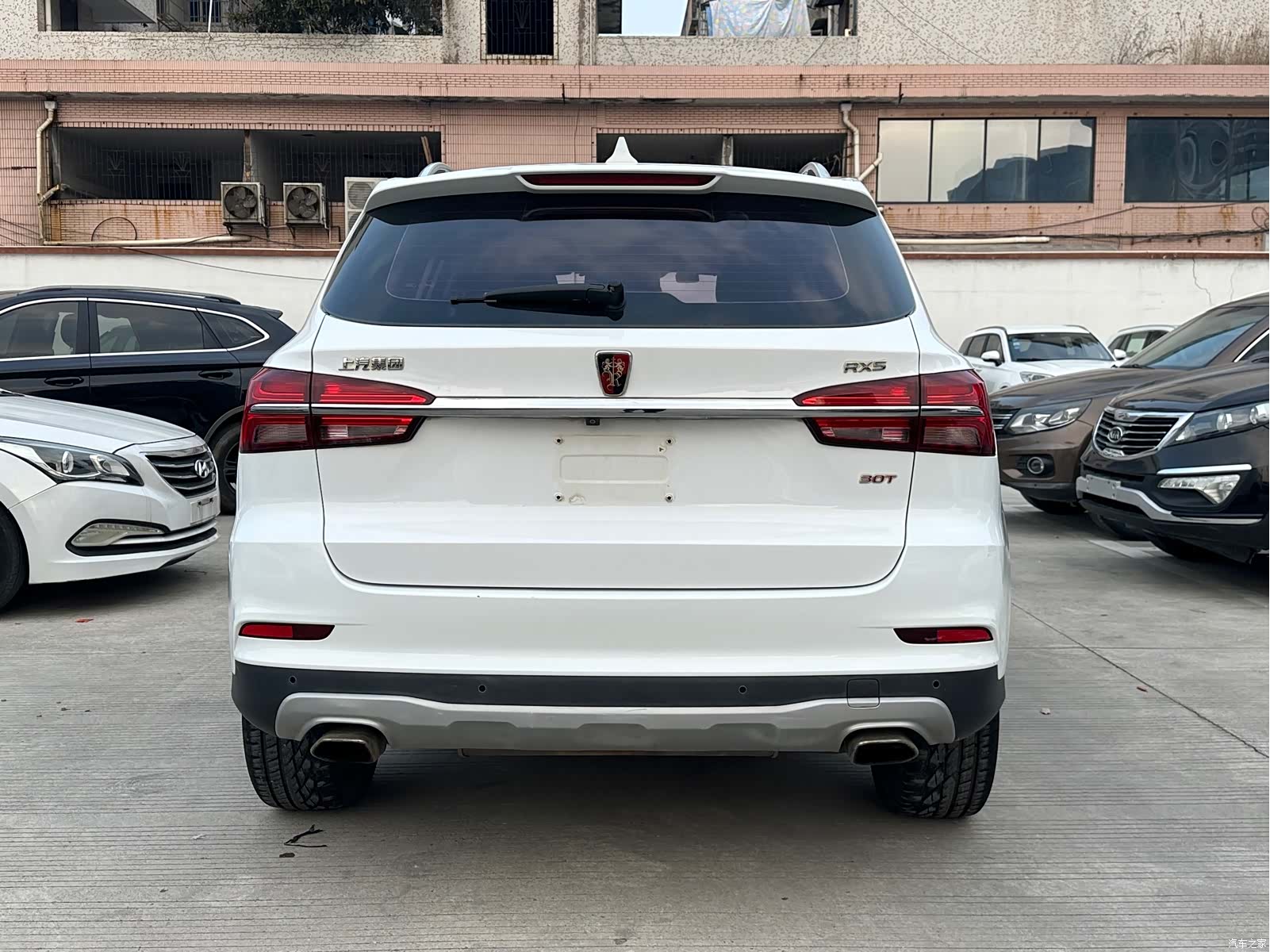 Roewe RX5, 2017 13