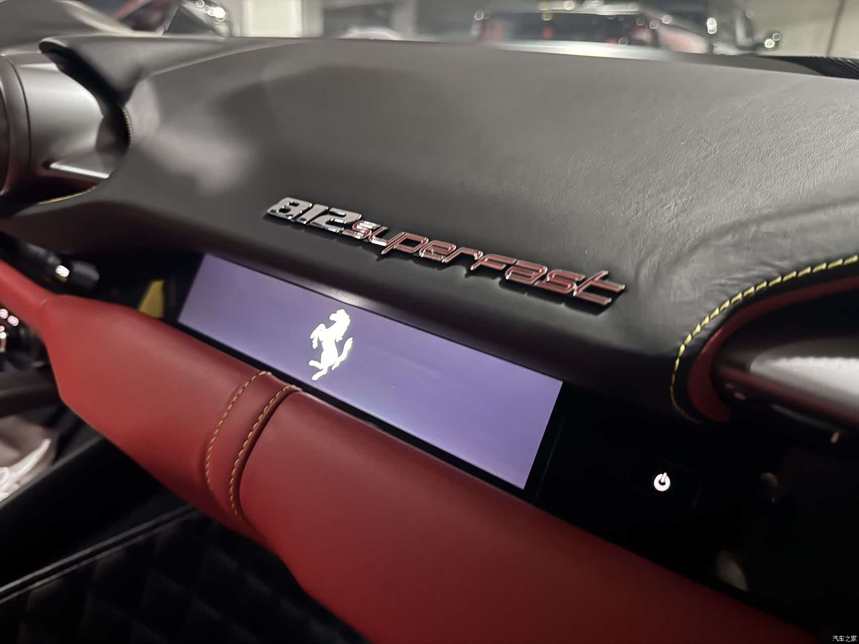 Ferrari 812, 2018 8