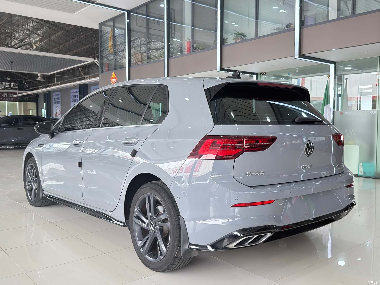 Volkswagen Golf, 2023 21