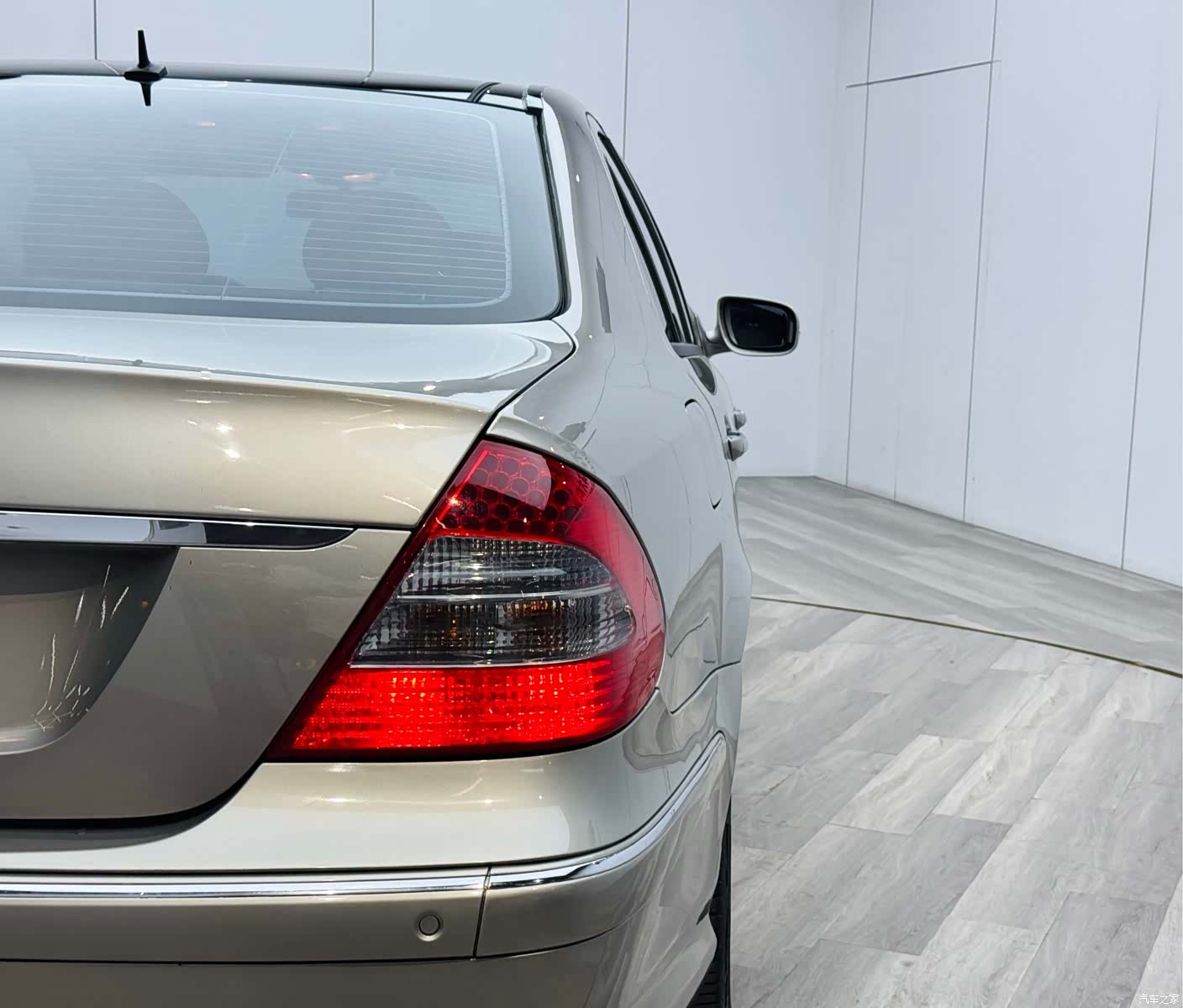 Mercedes-Benz E-Class, 2007 28