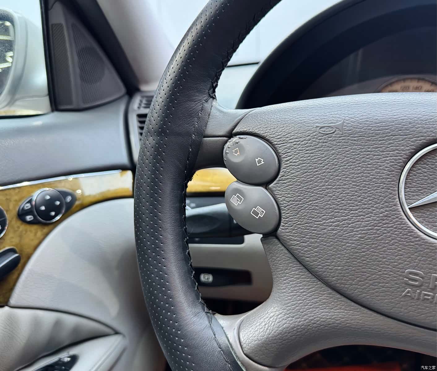 Mercedes-Benz E-Class, 2007 21