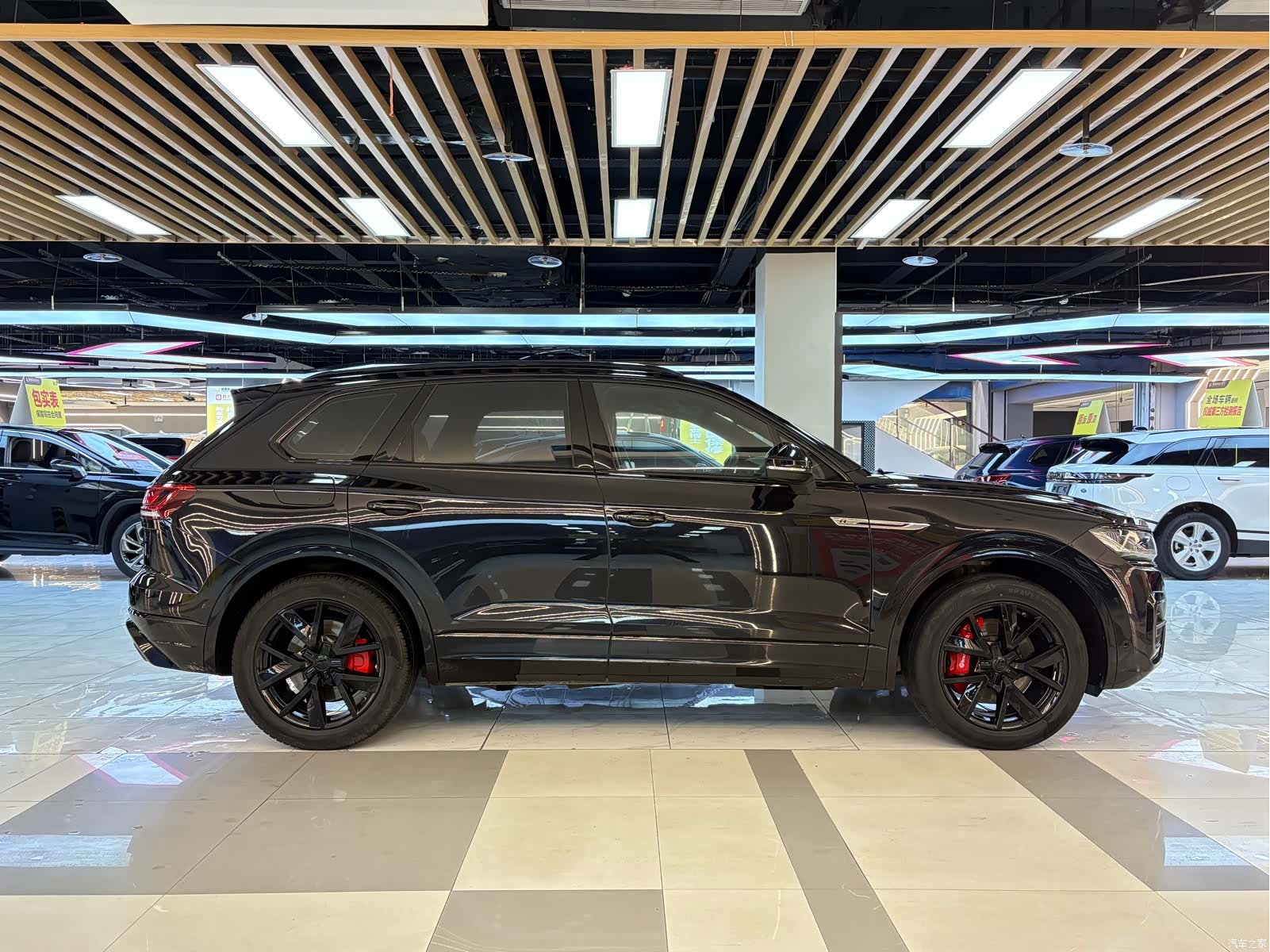 Volkswagen Touareg, 2020 6