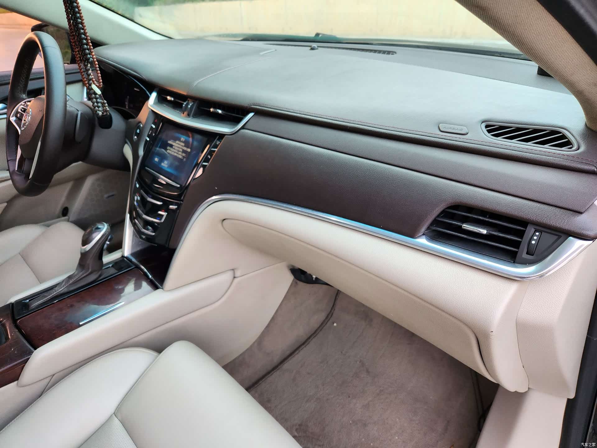 Cadillac XTS, 2016 10