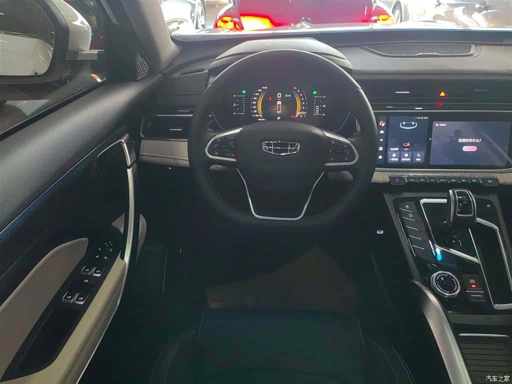 Geely Boyue, 2022 11