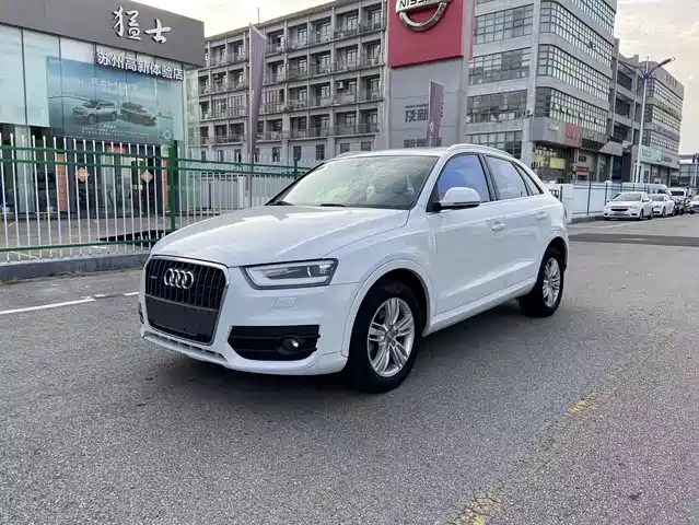 Audi Q3 2014 — купить из Китая под заказ