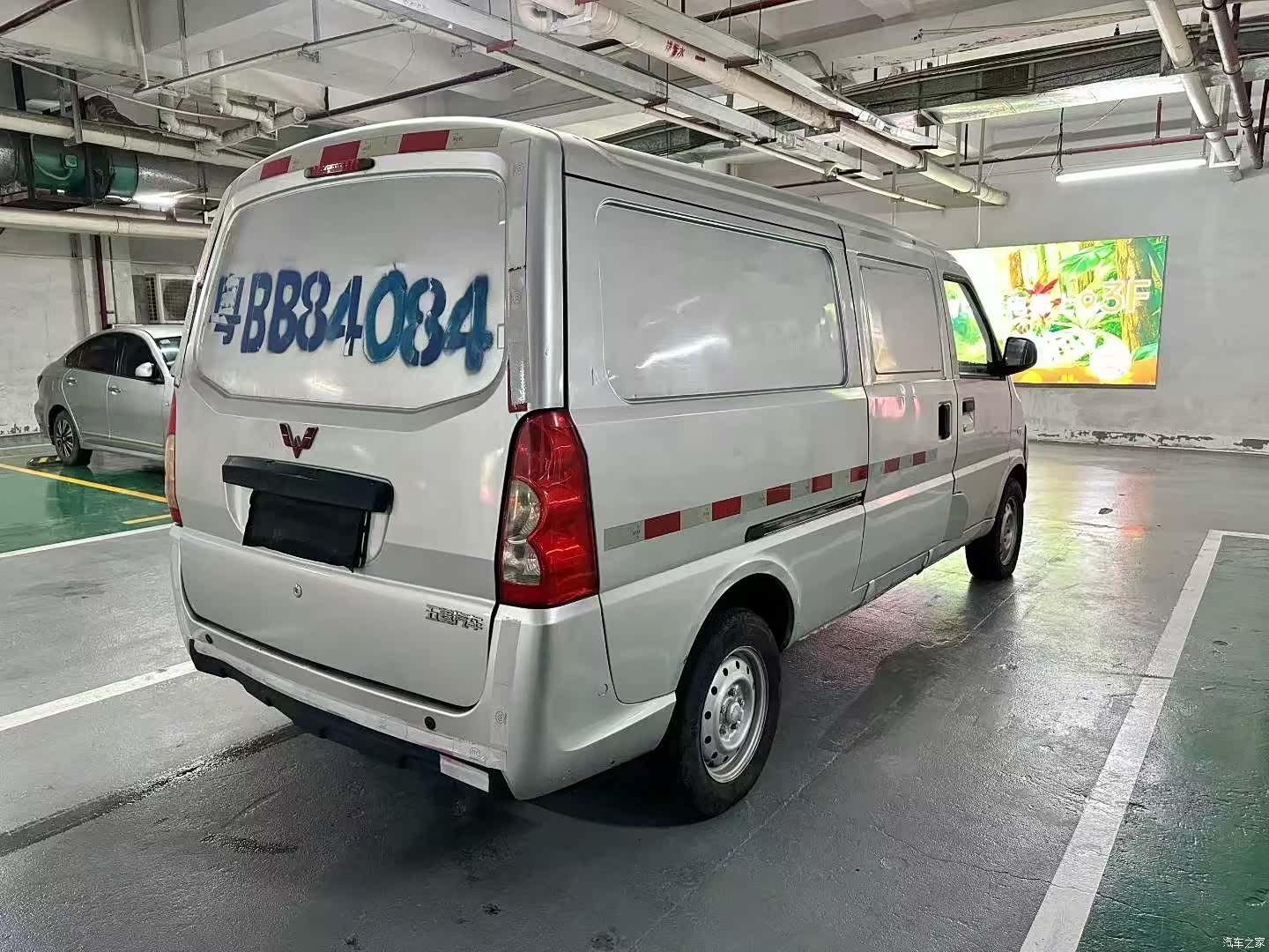 Wuling EV50, 2021 все фото