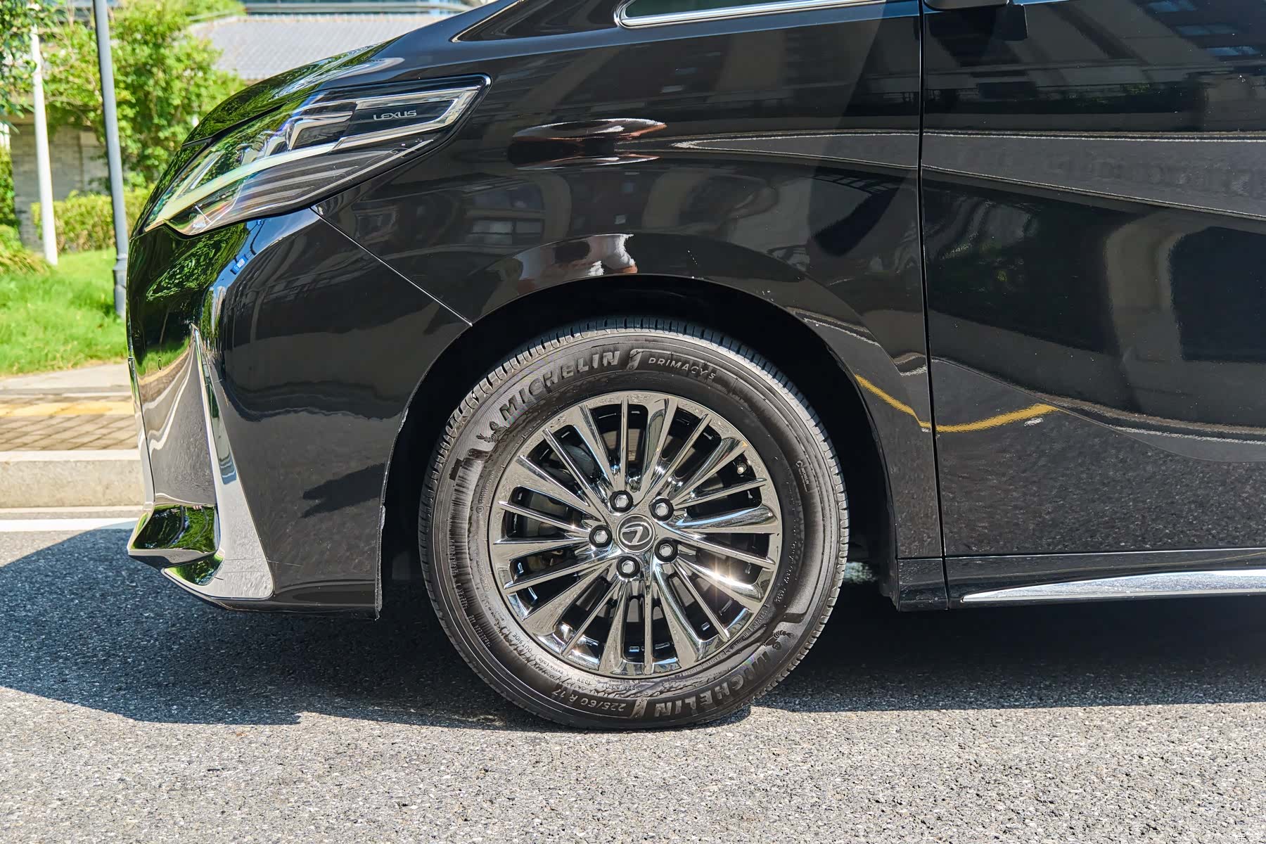 Toyota Vellfire, 2021 4