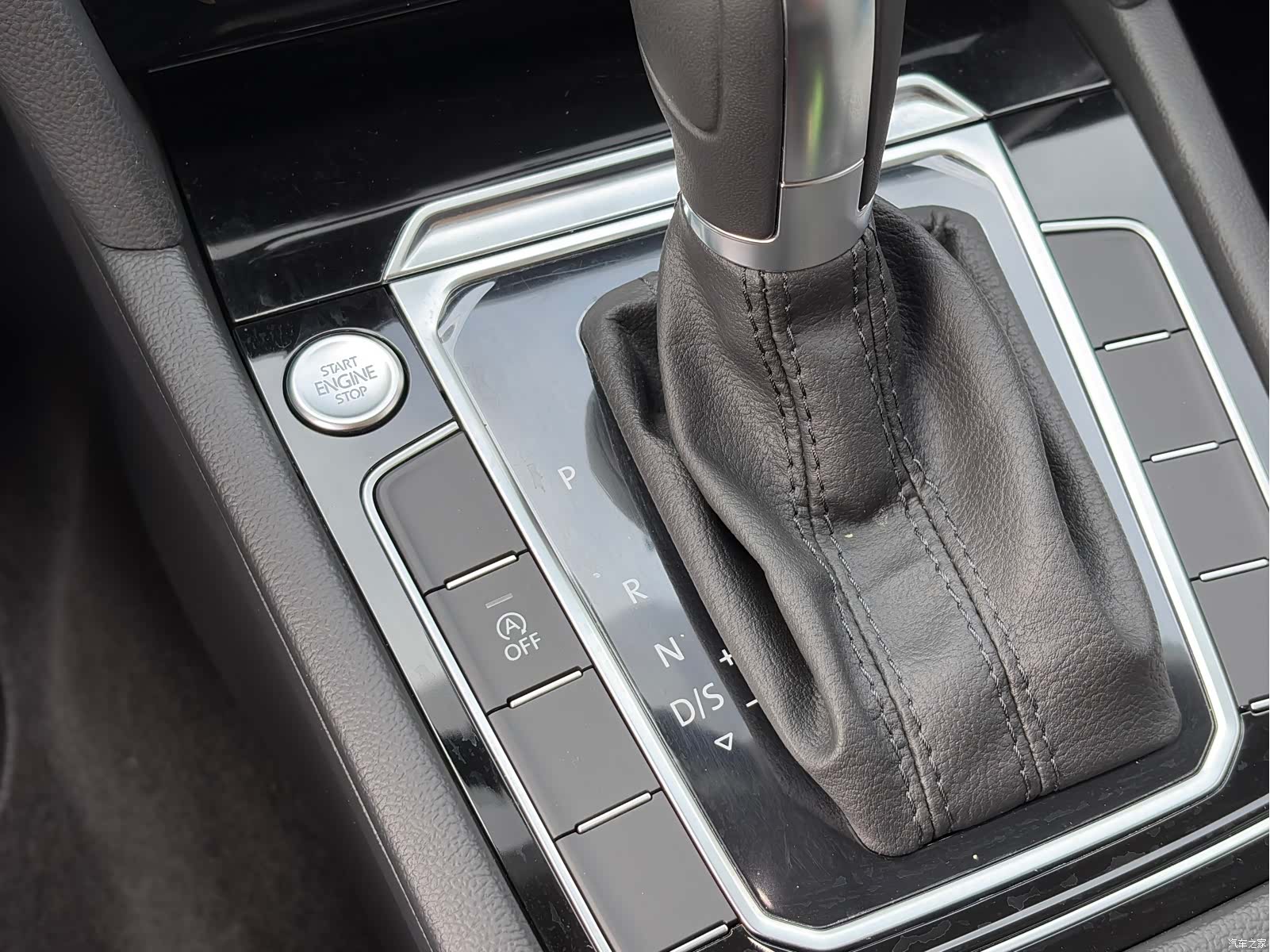 Volkswagen Magotan, 2024 30