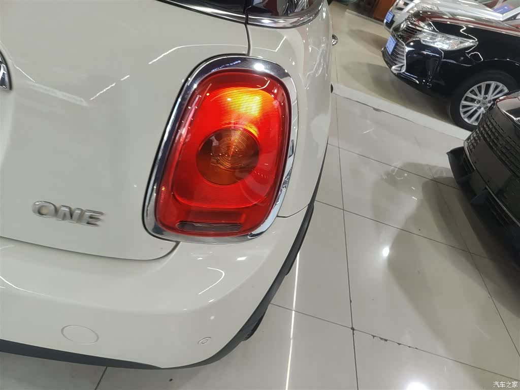 Mini ONE, 2015 8