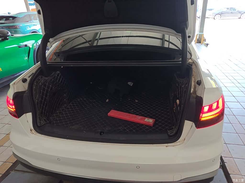 Audi A4L, 2022 19