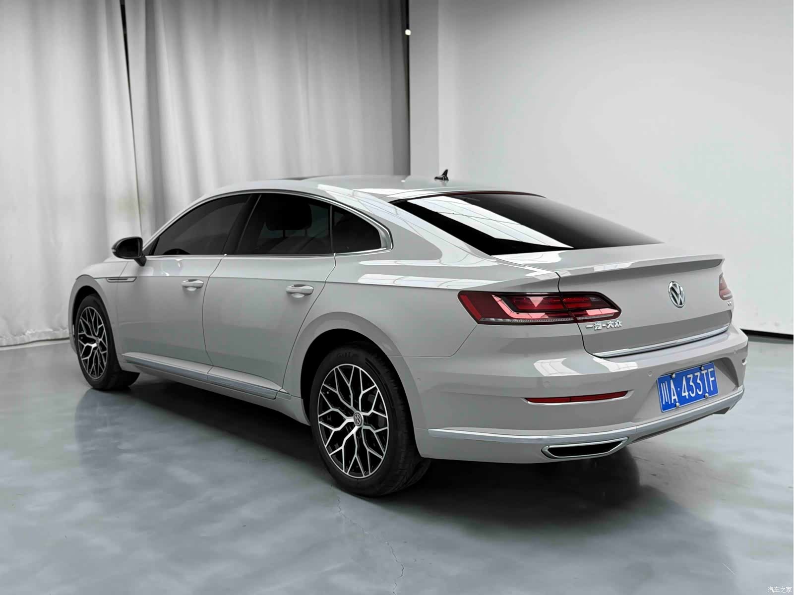 Volkswagen CC, 2020 9