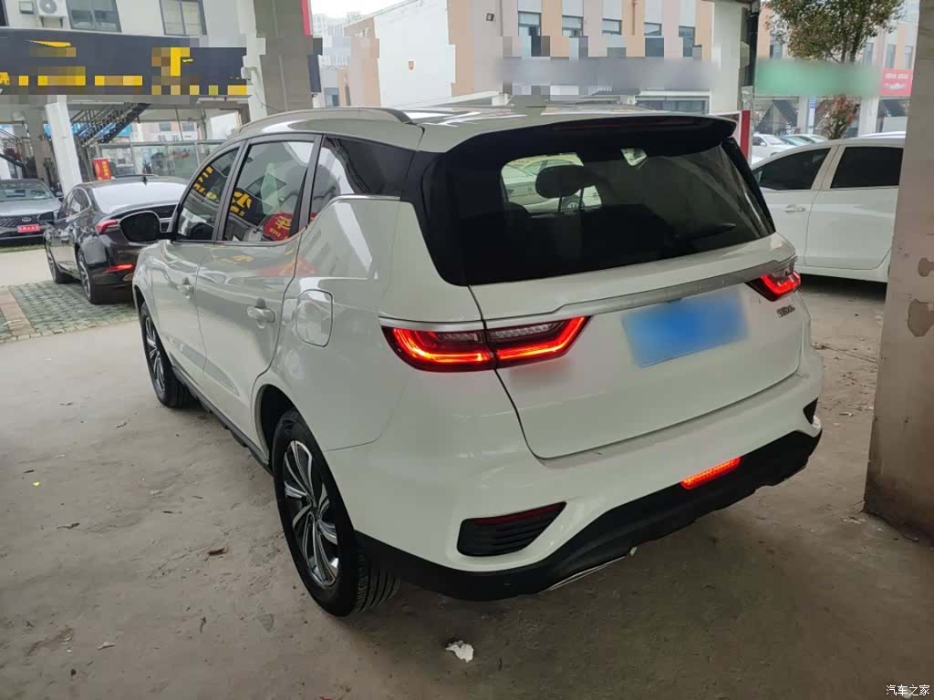 Geely X6, 2021 23