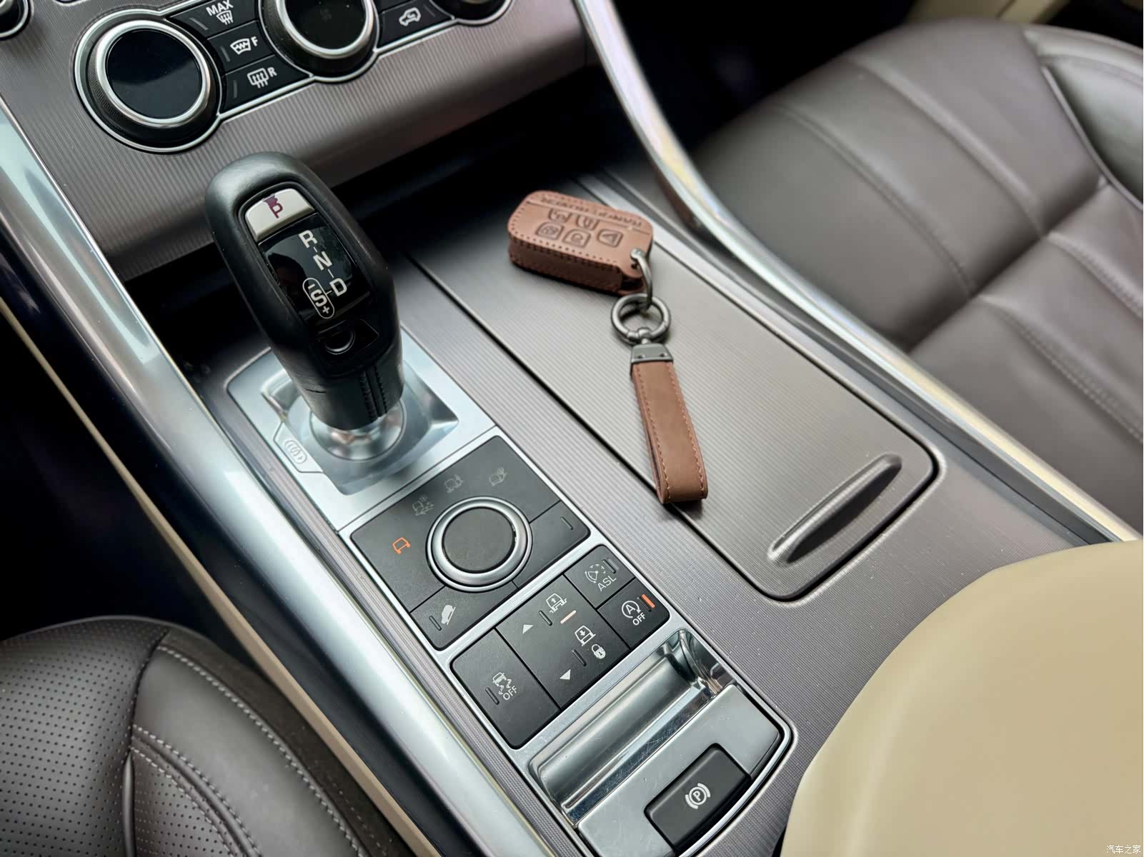 Land Rover Range Rover, 2015 9