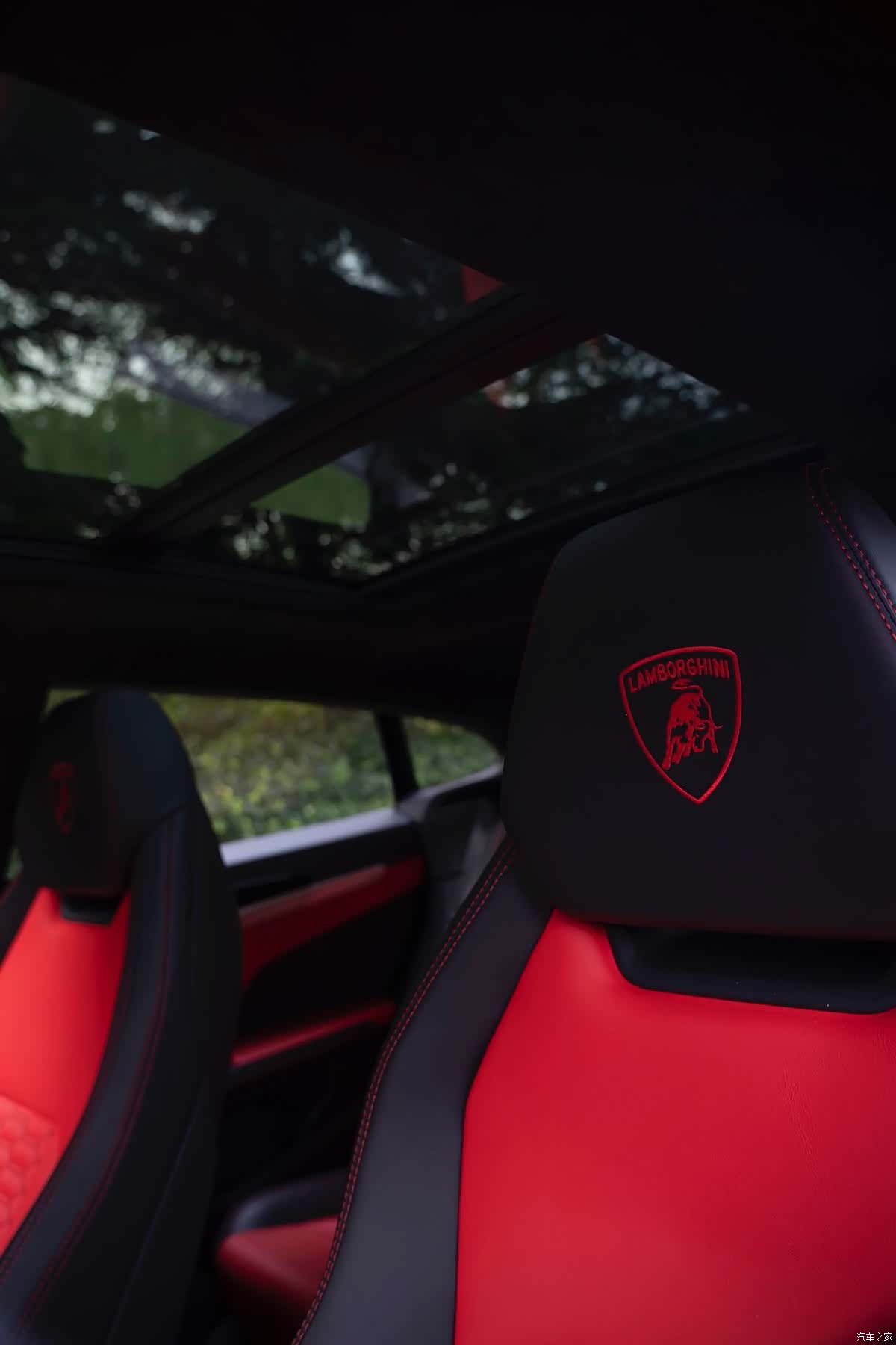 Lamborghini Urus, 2021 15