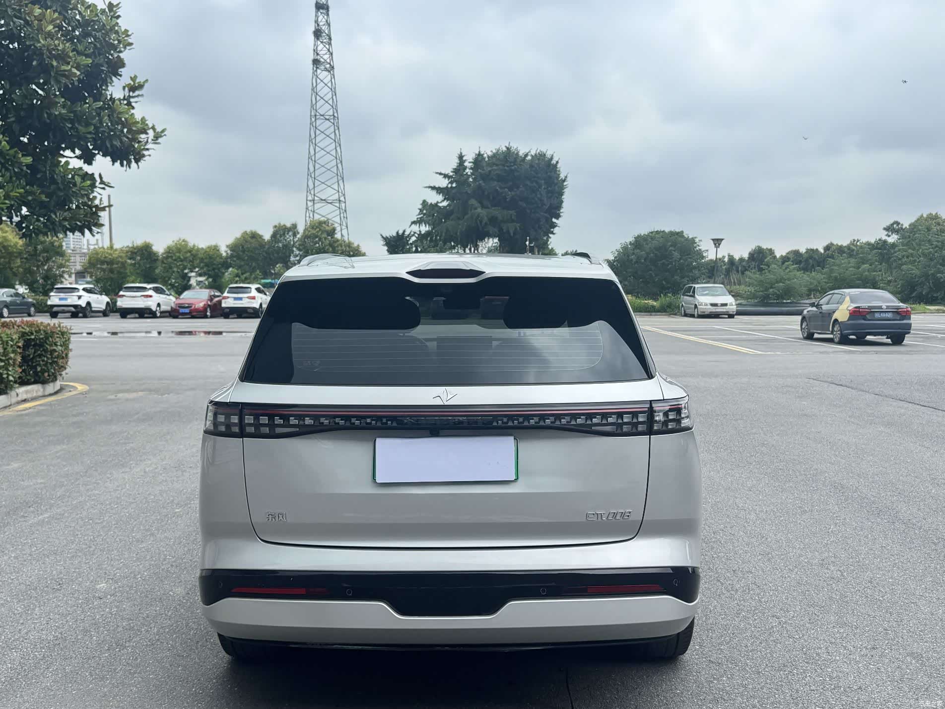 DongFeng eπ008, 2024 4