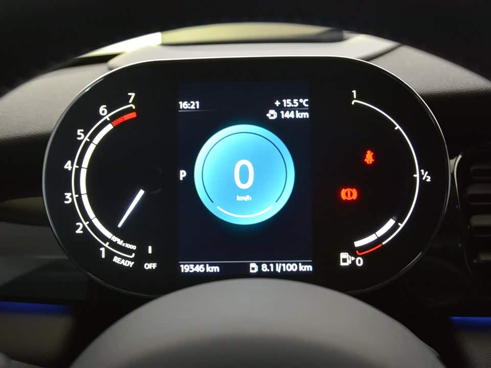 MINI MINI