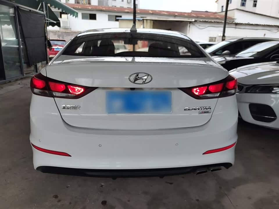 Hyundai Lead Hyundai Lead