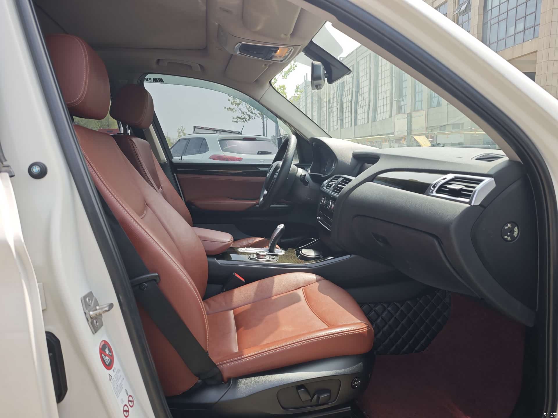 BMW X3, 2012 9