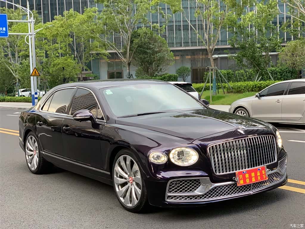 Bentley Flying Spur, 2012 3