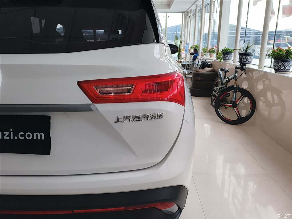 Wuling 530, 2018 8