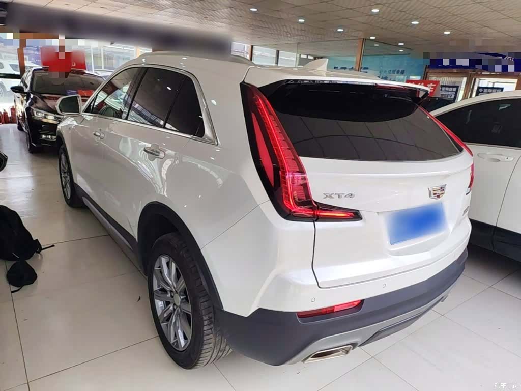 Cadillac XT4, 2020 все фото