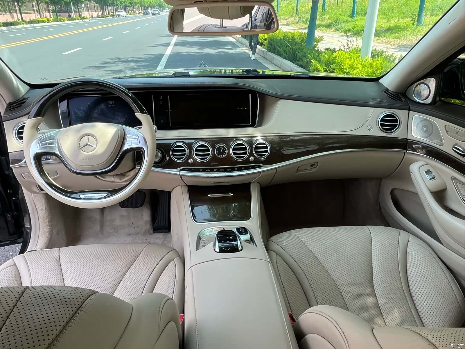 Mercedes-Benz S-Class, 2014 24