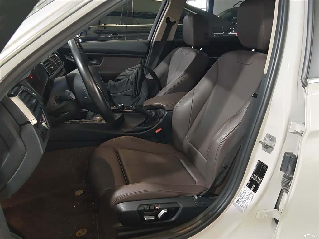 BMW 3 Series, 2018 7