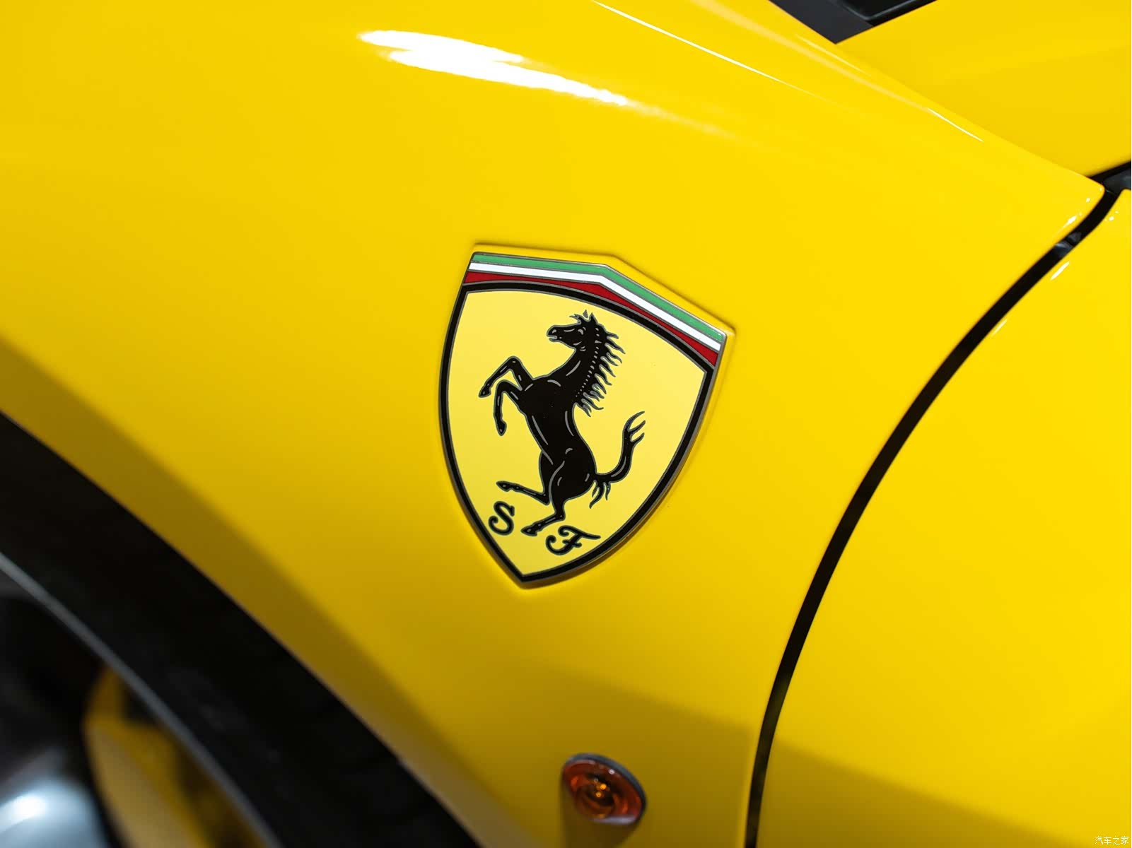 Ferrari 458, 2012 7