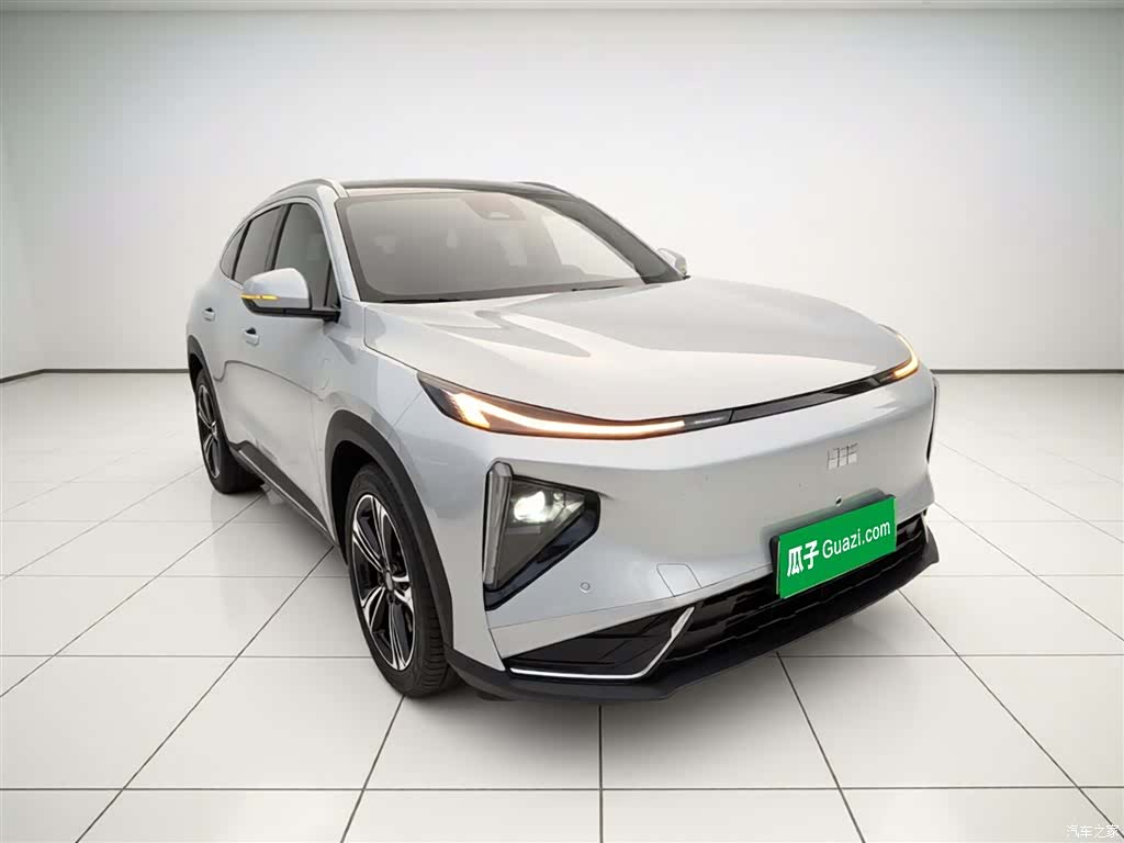 Geely Galaxy L7, 2025 4