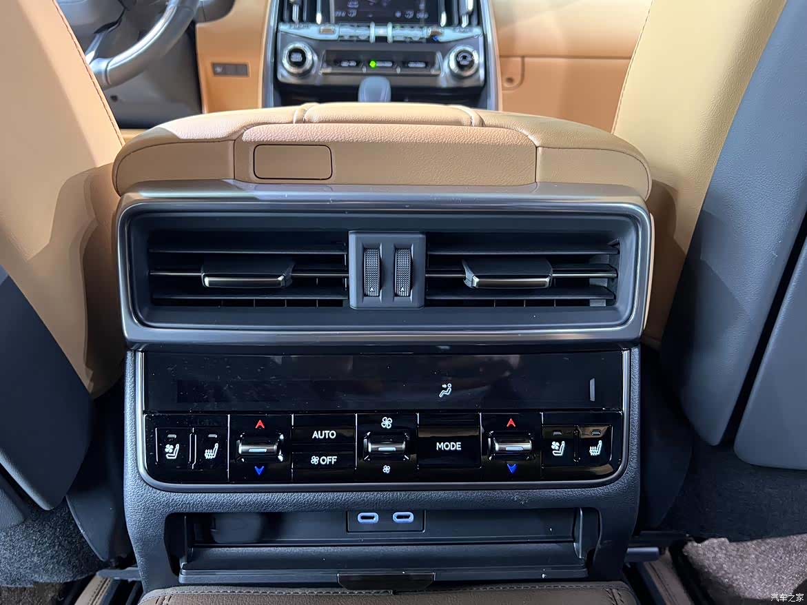 Lexus LX, 2025 27