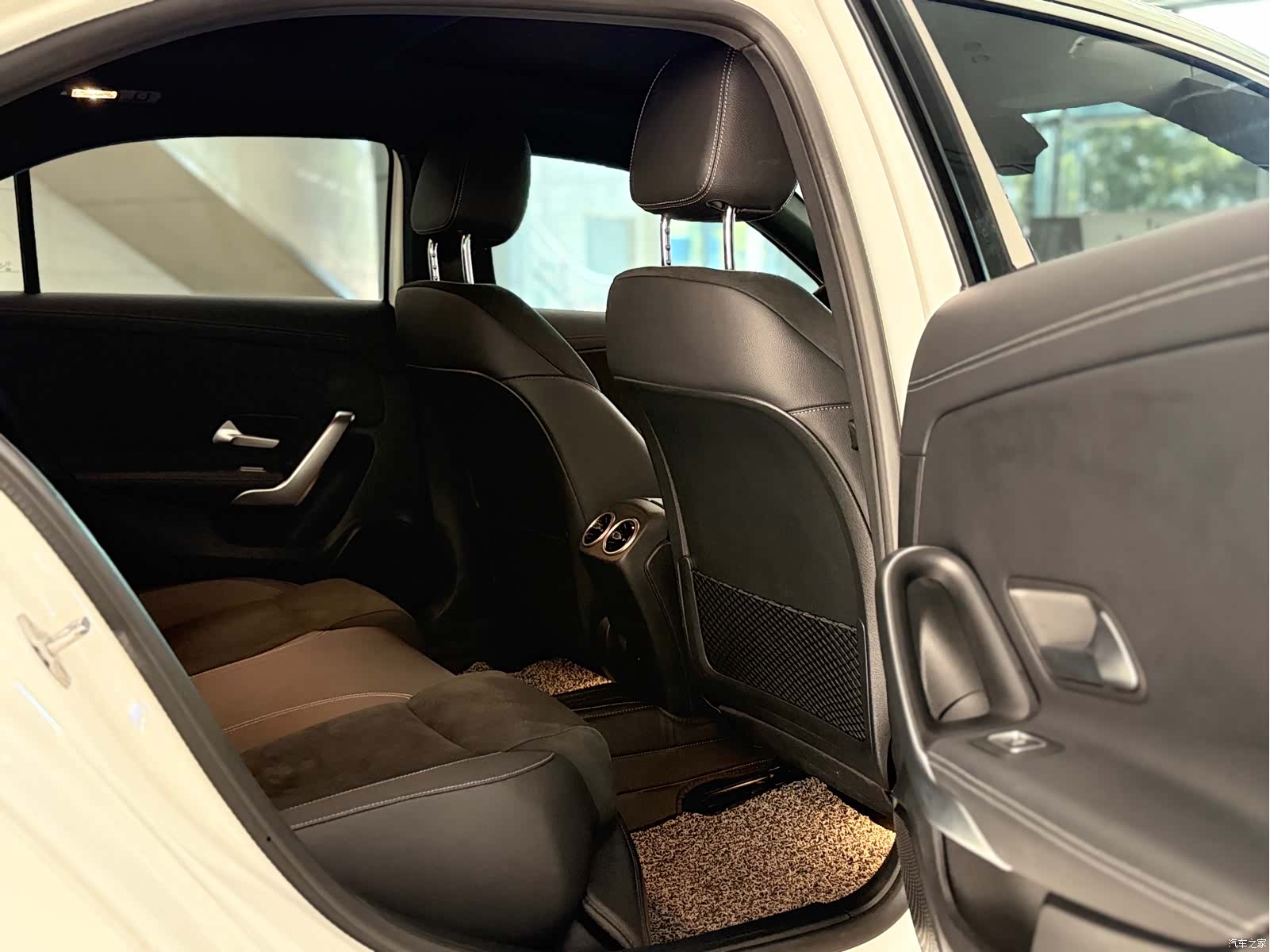 Mercedes-Benz A-Class, 2022 11