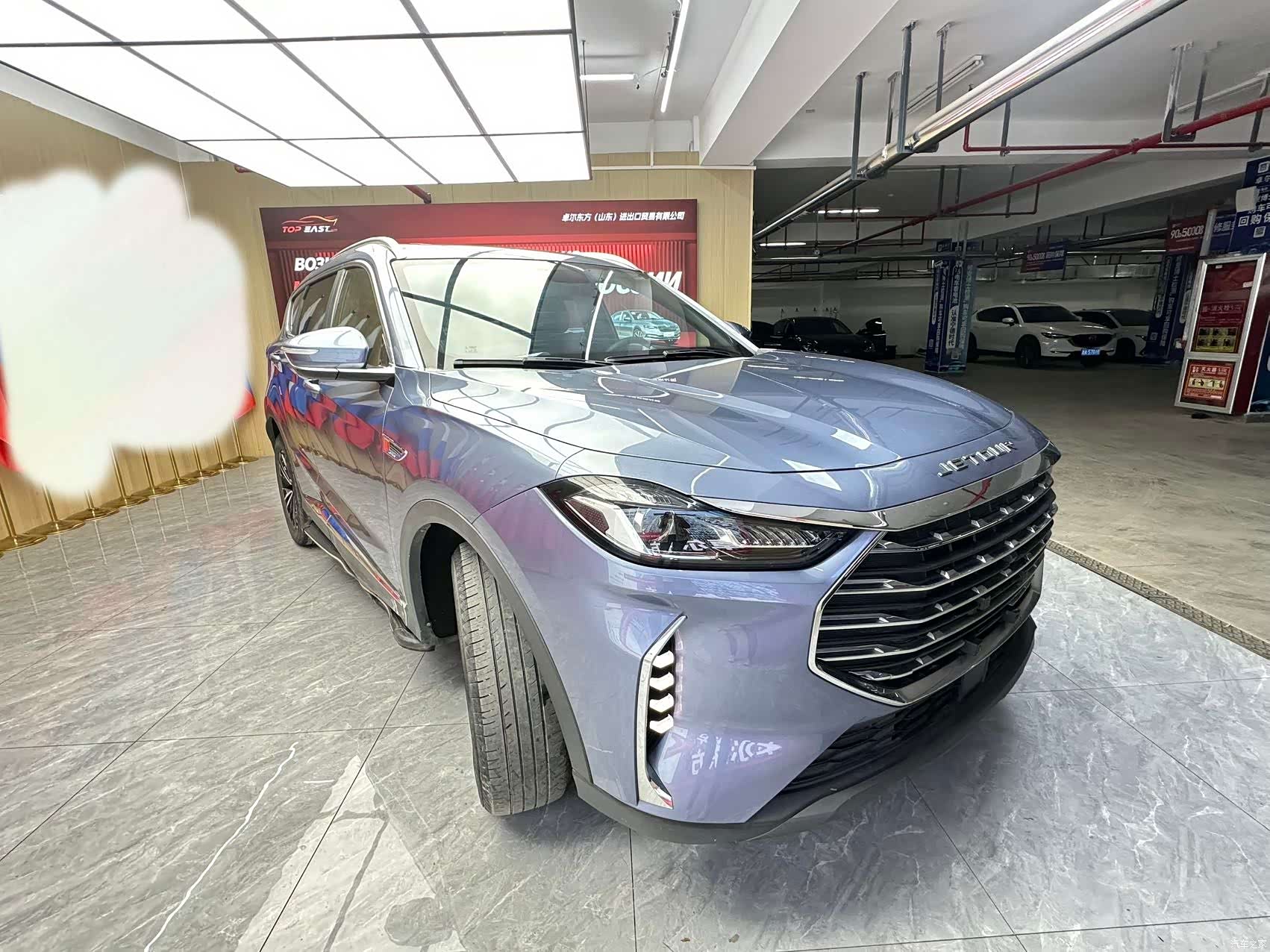Jetour X70, 2022 3