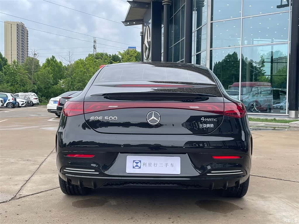 Mercedes-Benz EQE, 2025 4