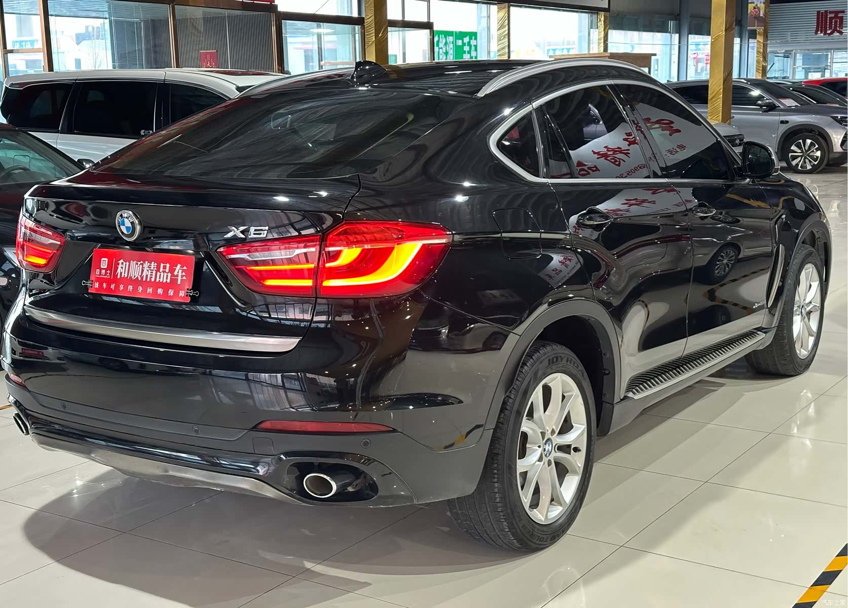 BMW X6, 2018 9