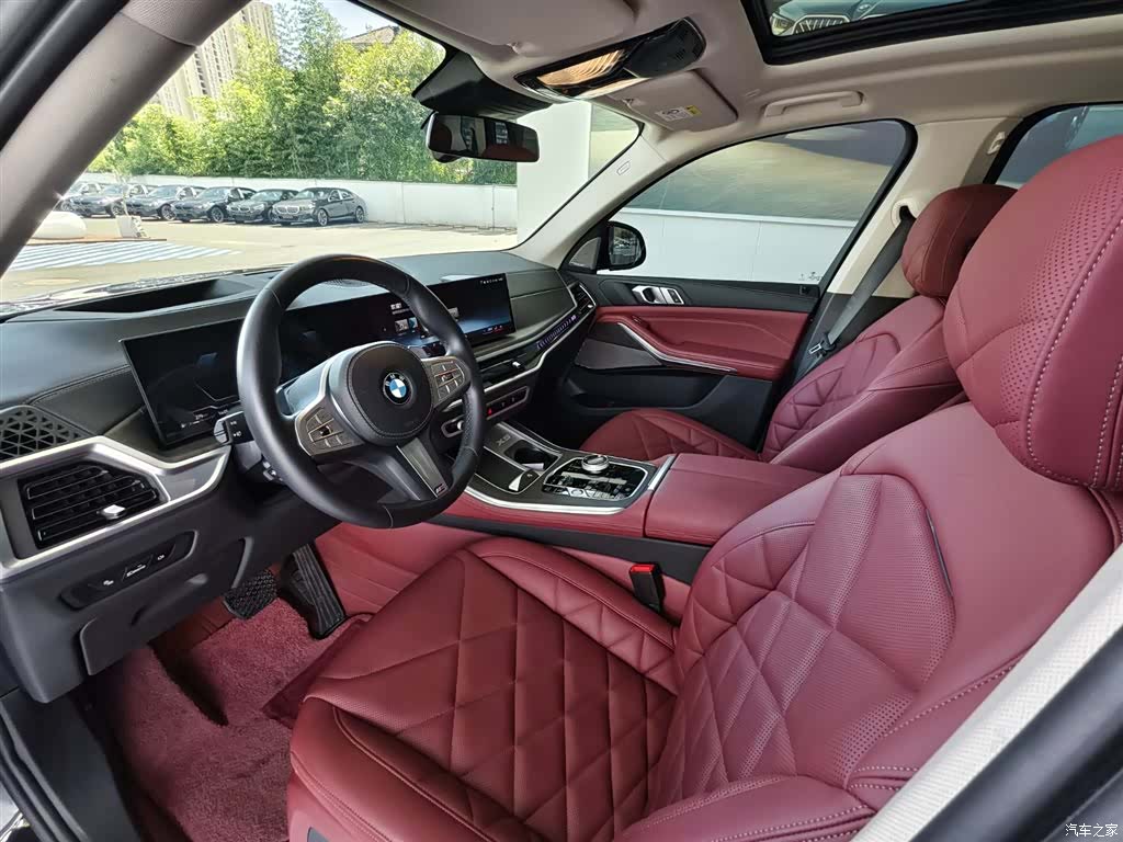 BMW X5, 2025 13
