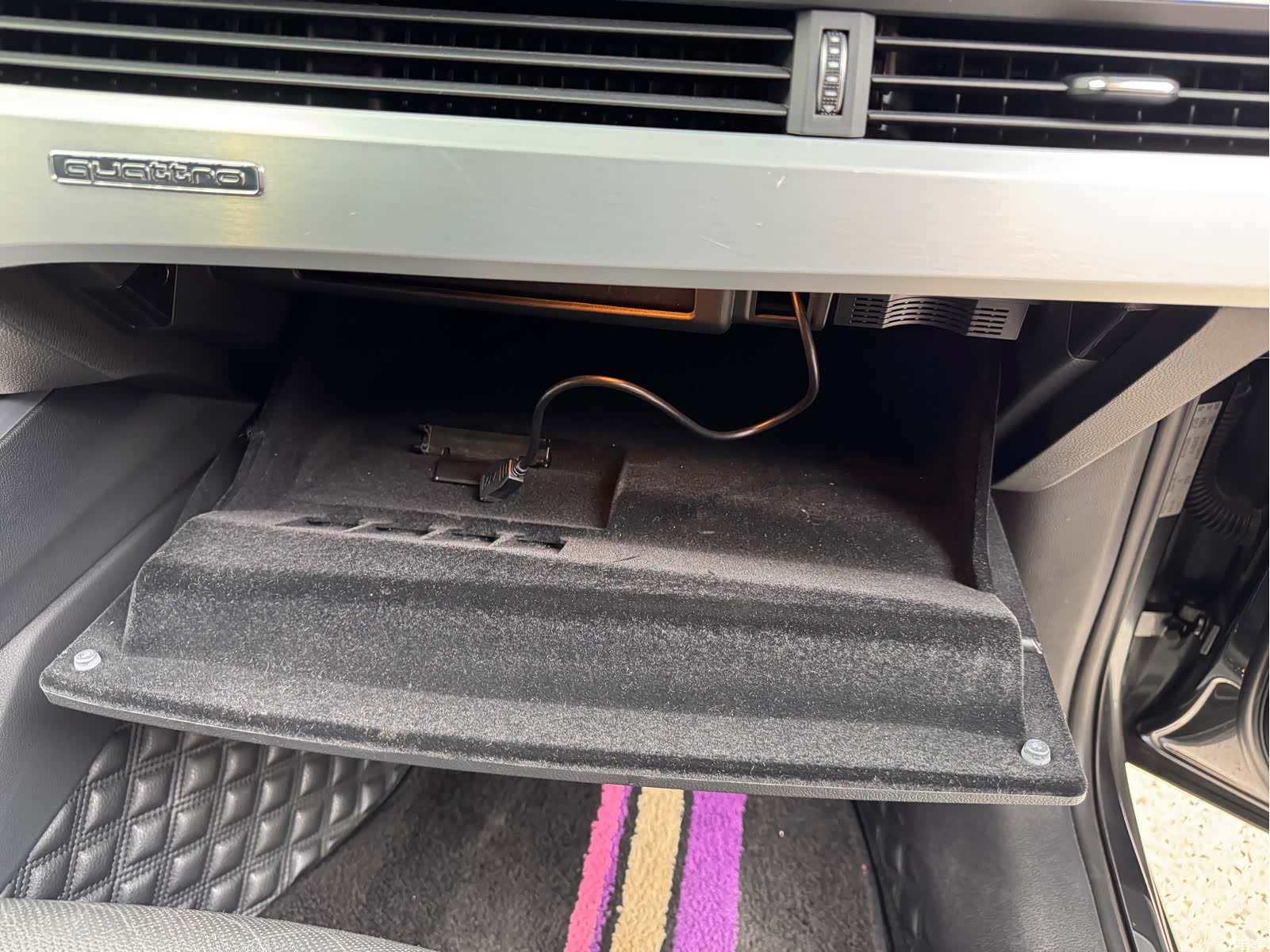 Audi A4L, 2020 23