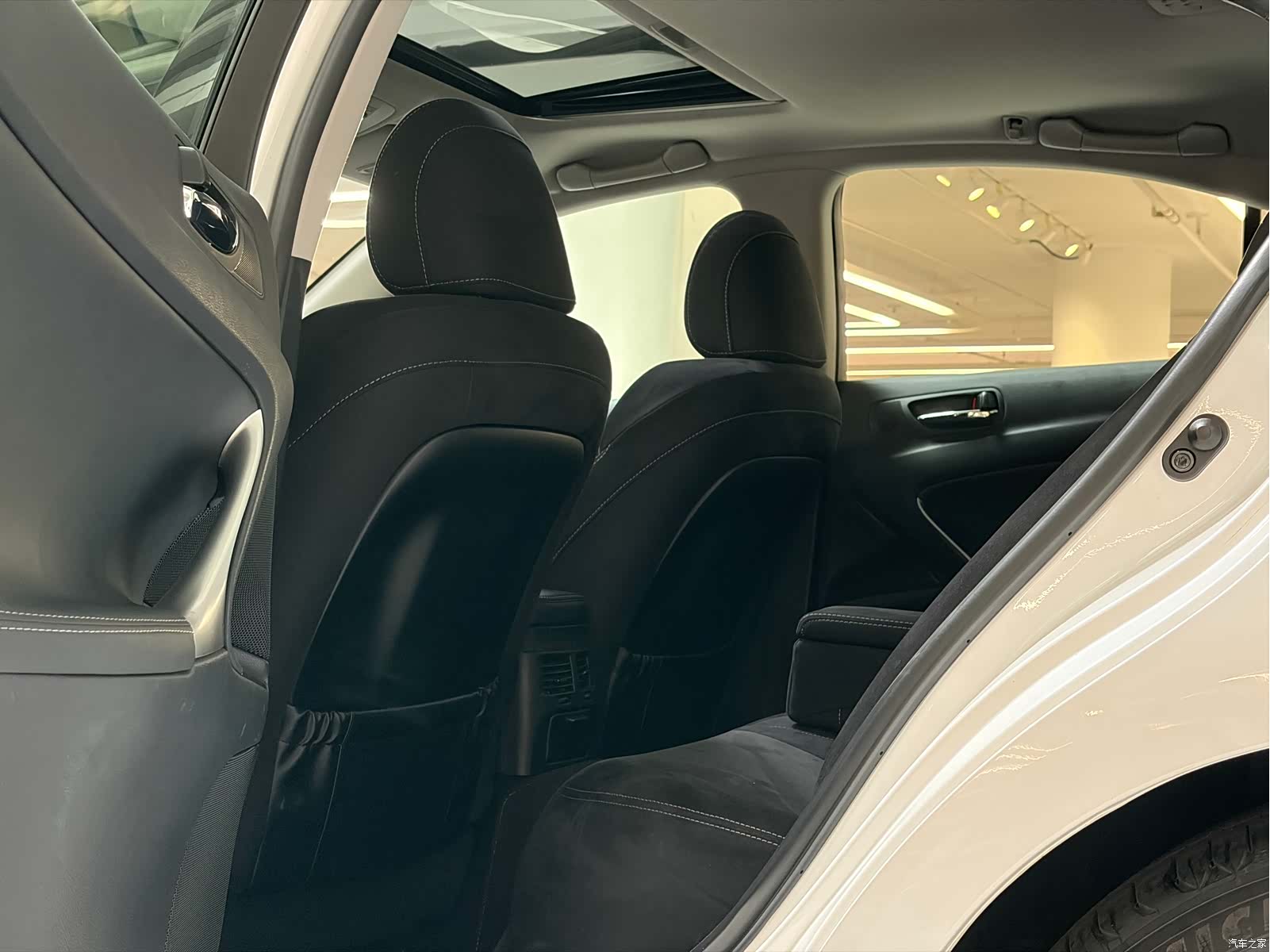 Lexus IS, 2012 6