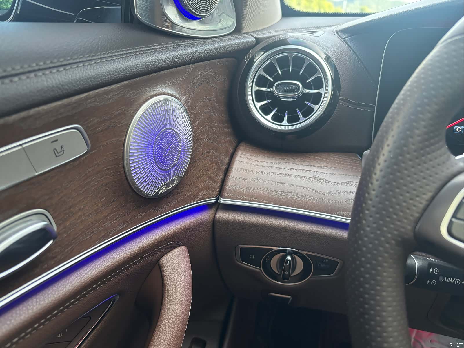 Mercedes-Benz E-Class, 2018 17