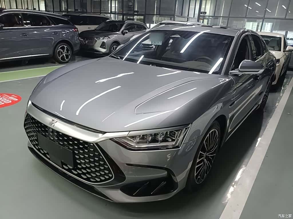 BYD Han, 2022 2